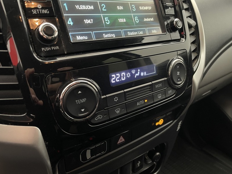 Mitsubishi L-200 vaihtoauto