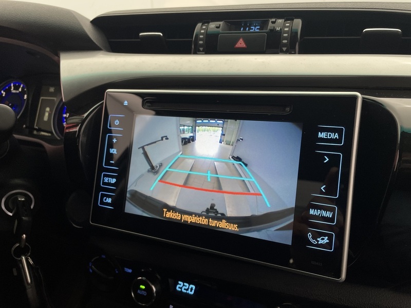 Toyota Hilux vaihtoauto