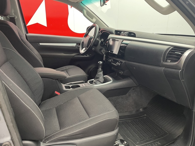 Toyota Hilux vaihtoauto