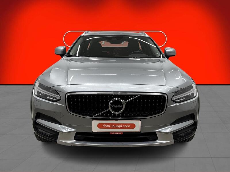 Volvo V90 Cross Country vaihtoauto