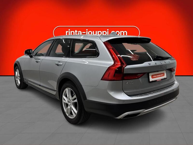 Volvo V90 Cross Country vaihtoauto