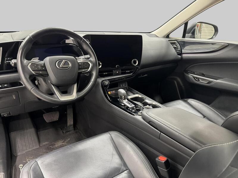Lexus NX vaihtoauto