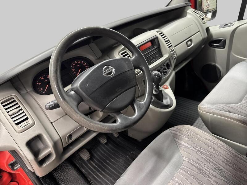 Nissan Primastar vaihtoauto