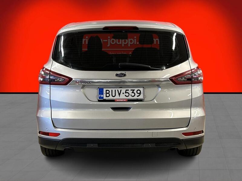 Ford S-MAX vaihtoauto