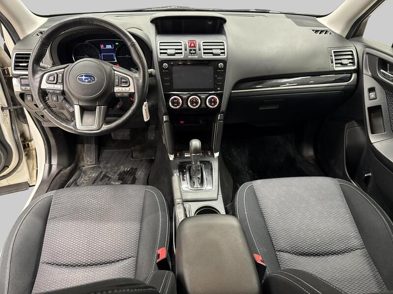 Subaru Forester vaihtoauto