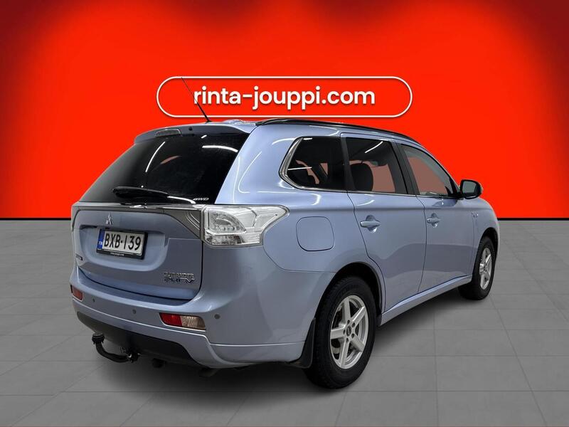 Mitsubishi Outlander PHEV vaihtoauto