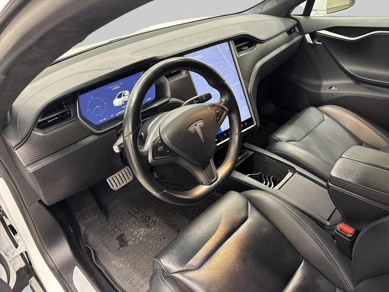 Tesla Model S vaihtoauto
