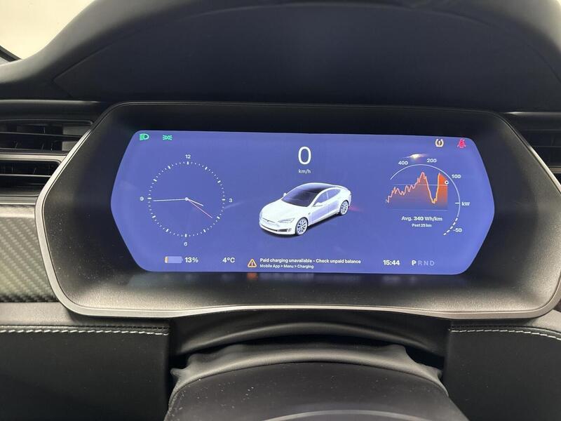 Tesla Model S vaihtoauto