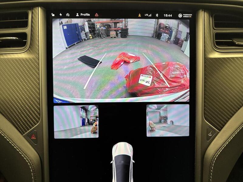 Tesla Model S vaihtoauto