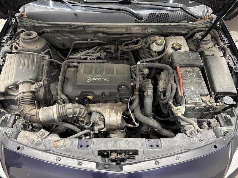 Opel Insignia vaihtoauto