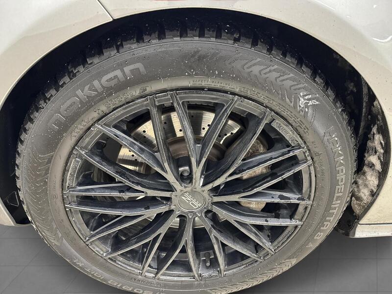 Mercedes-Benz CLS vaihtoauto