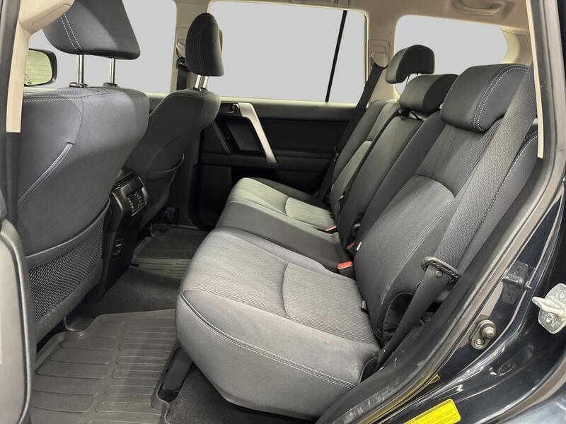 Toyota Land Cruiser vaihtoauto