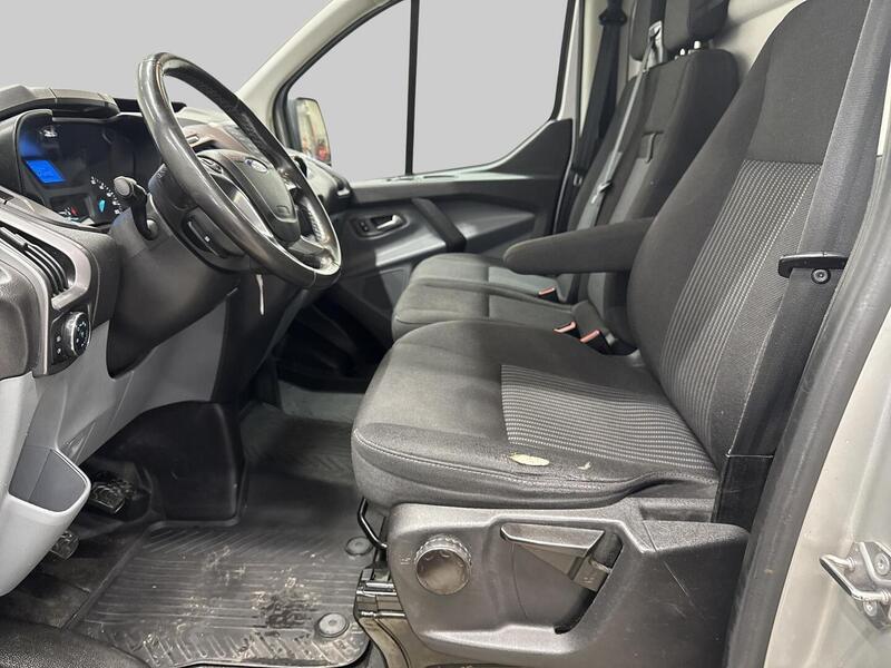 Ford Transit Custom vaihtoauto