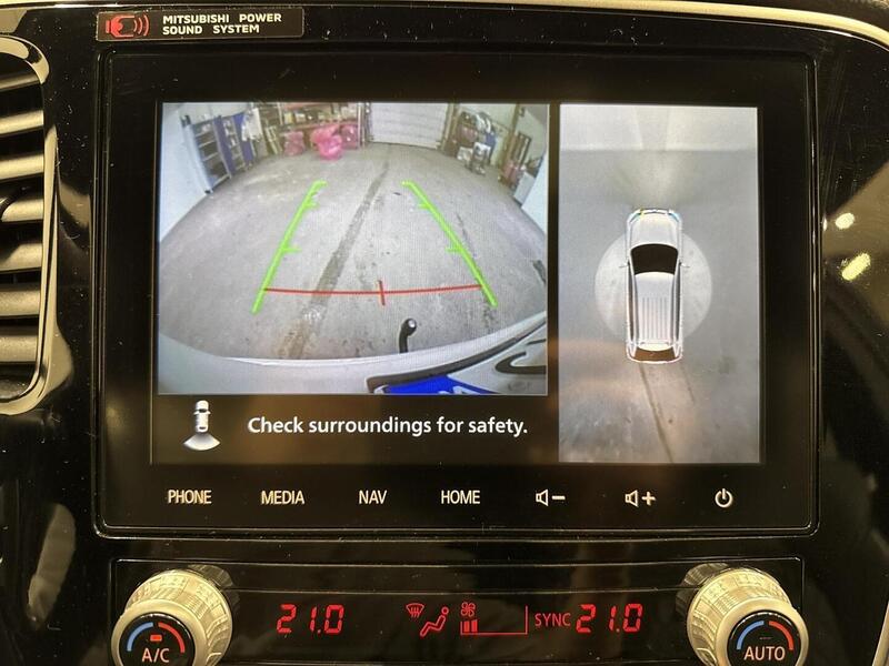 Mitsubishi Outlander PHEV vaihtoauto