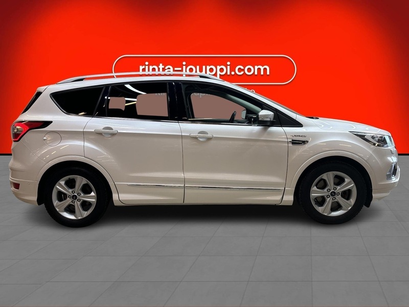 Ford Kuga vaihtoauto