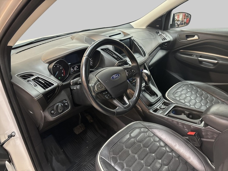 Ford Kuga vaihtoauto