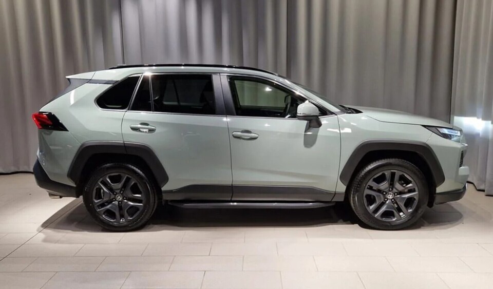 Toyota RAV4 vaihtoauto