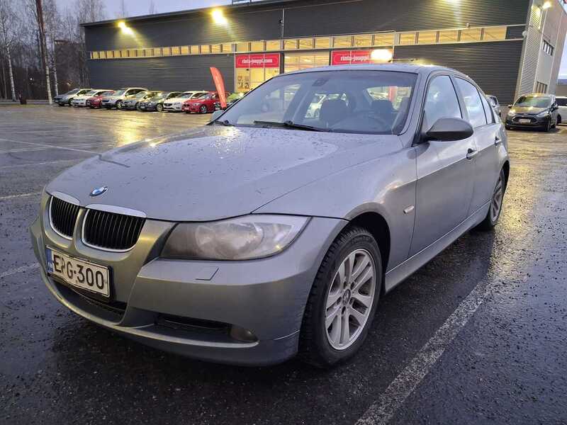 BMW 318 vaihtoauto