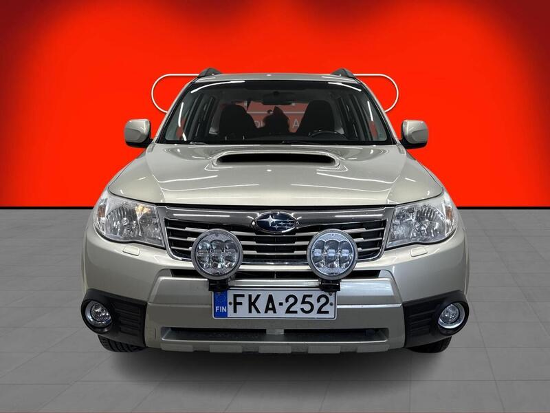 Subaru Forester vaihtoauto