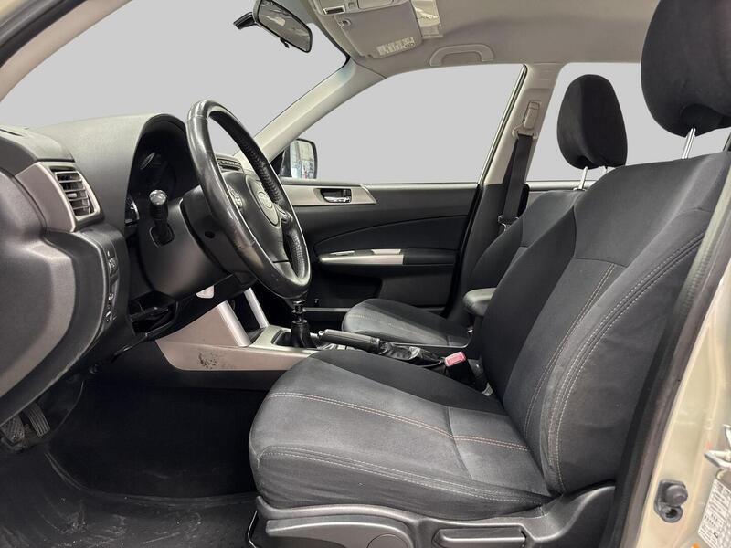 Subaru Forester vaihtoauto