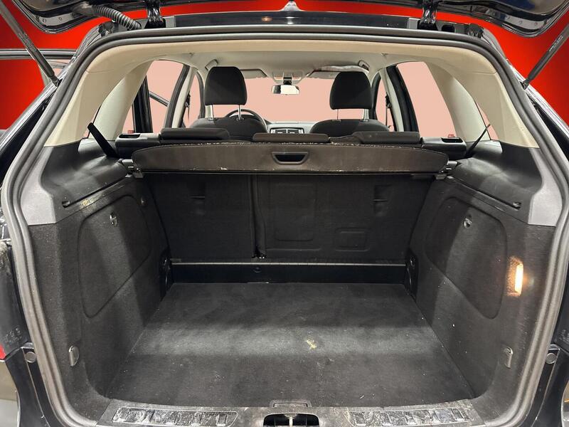 Mercedes-Benz B vaihtoauto