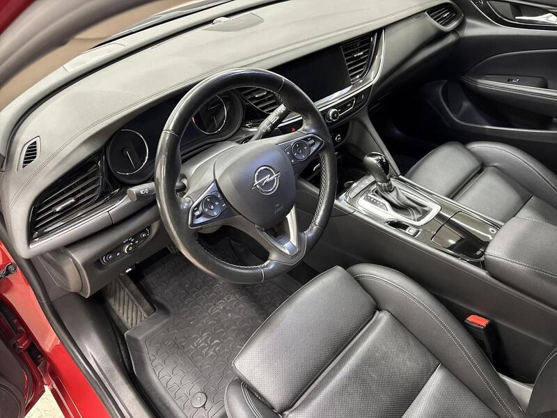 Opel Insignia vaihtoauto