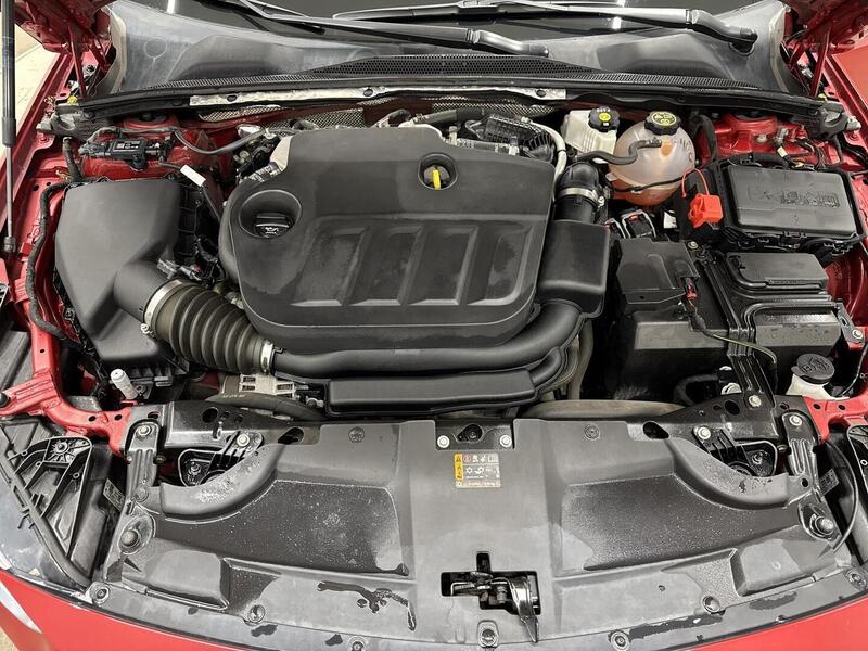 Opel Insignia vaihtoauto