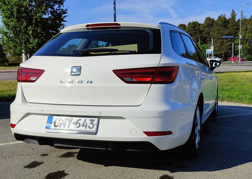 SEAT Leon ST vaihtoauto