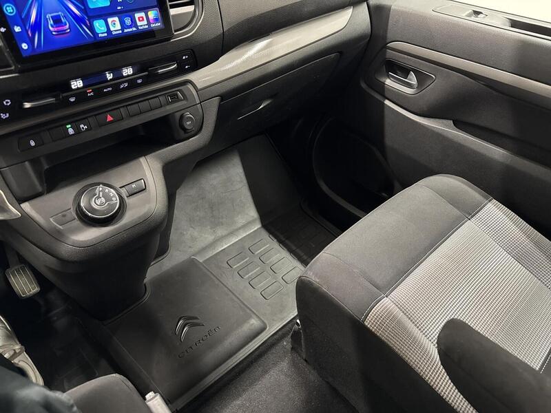 Citroën Spacetourer vaihtoauto