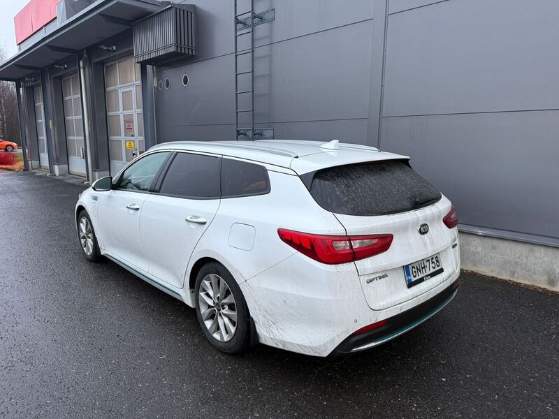 Kia Optima vaihtoauto