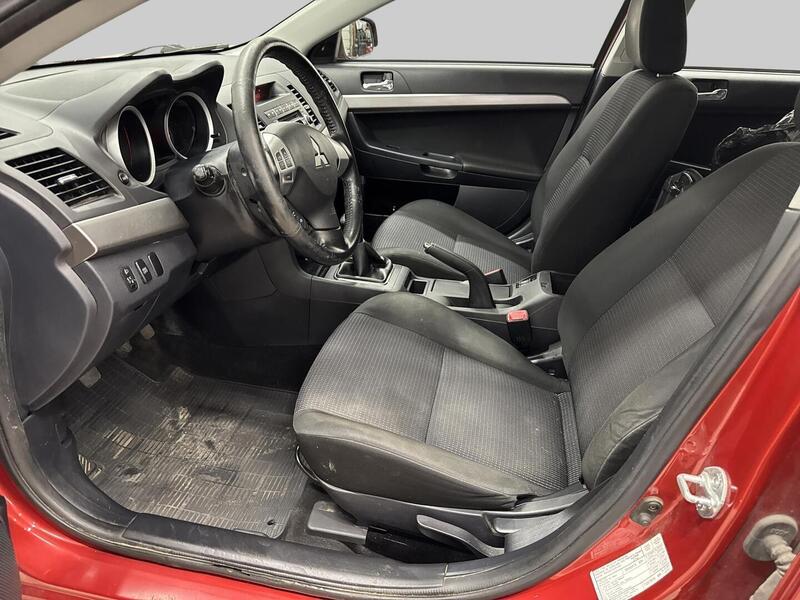 Mitsubishi Lancer vaihtoauto