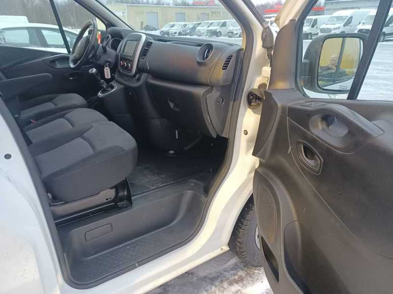 Renault Trafic vaihtoauto