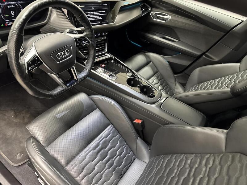 Audi e-tron GT vaihtoauto