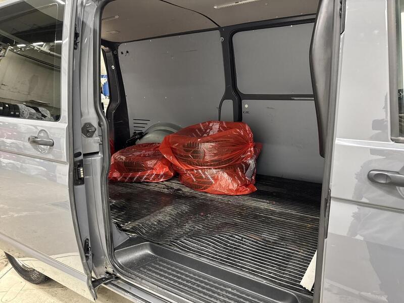 Volkswagen Transporter vaihtoauto