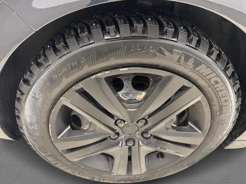 Peugeot 208 vaihtoauto