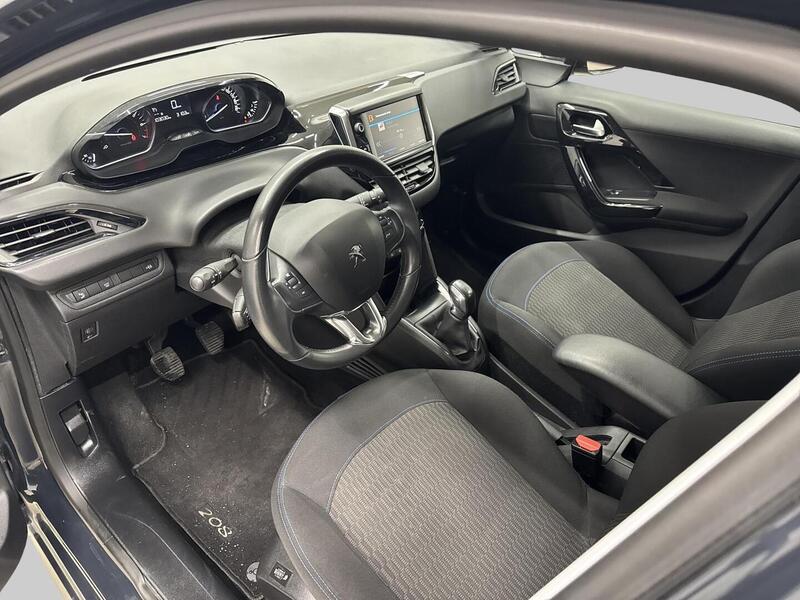 Peugeot 208 vaihtoauto