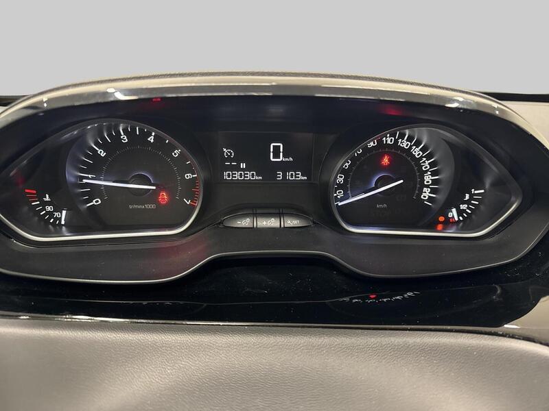 Peugeot 208 vaihtoauto