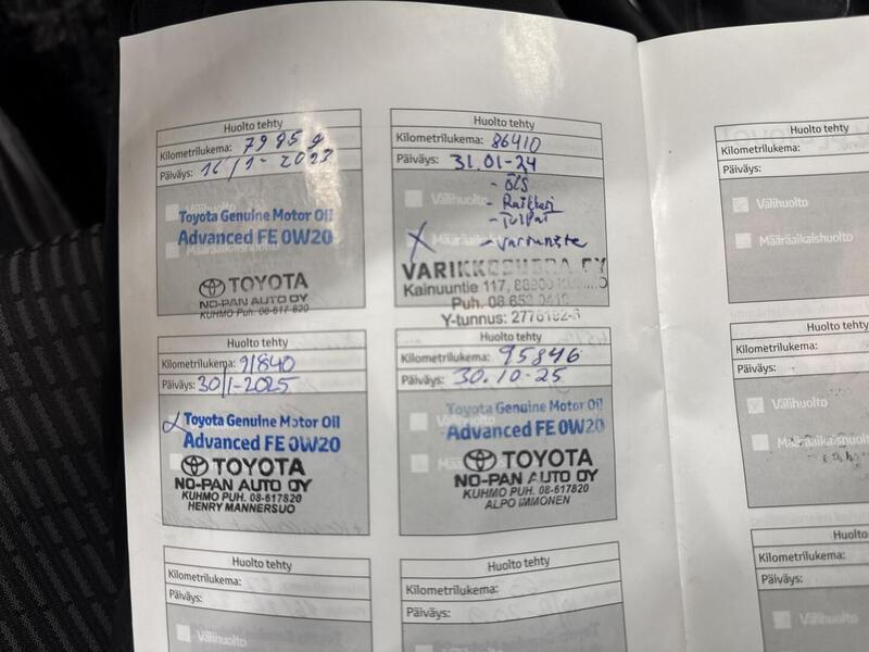 Toyota Avensis vaihtoauto