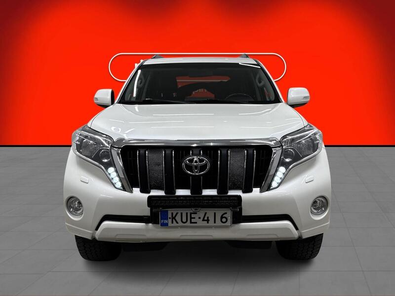 Toyota Land Cruiser vaihtoauto