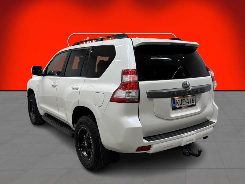 Toyota Land Cruiser vaihtoauto