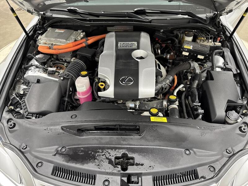 Lexus IS vaihtoauto