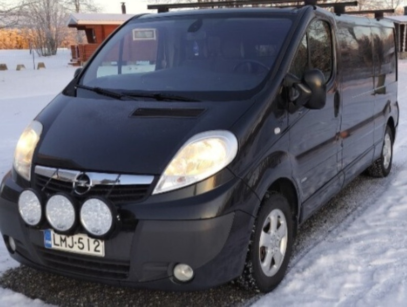 Opel Vivaro vaihtoauto