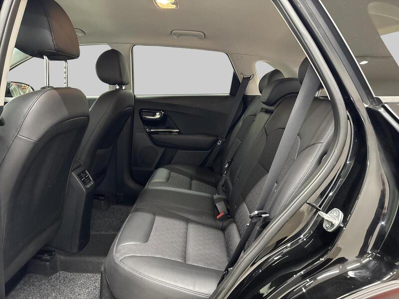 Kia Niro plug-in vaihtoauto