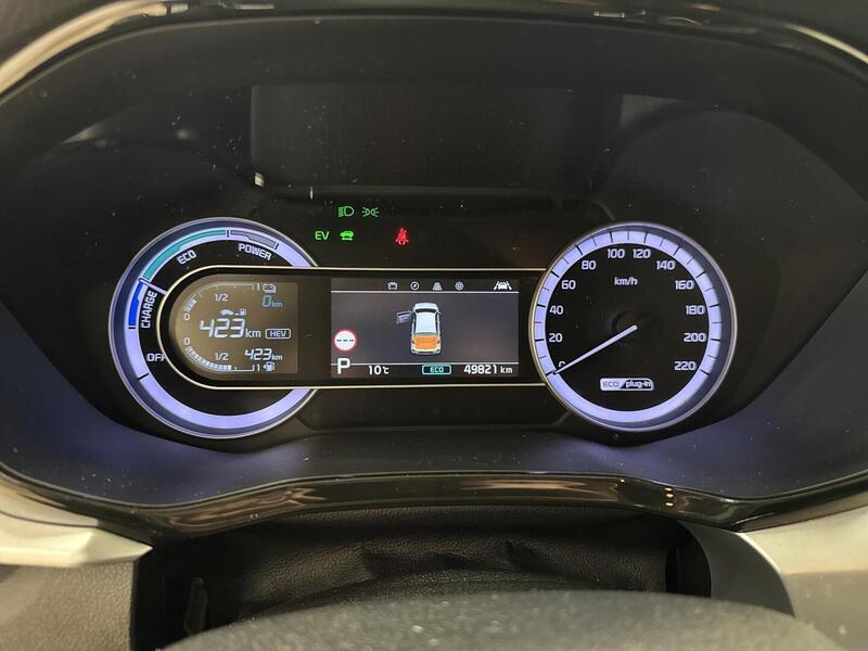 Kia Niro plug-in vaihtoauto