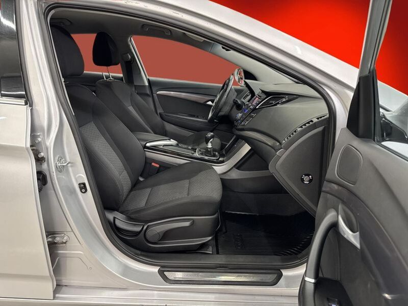 Hyundai i40 vaihtoauto