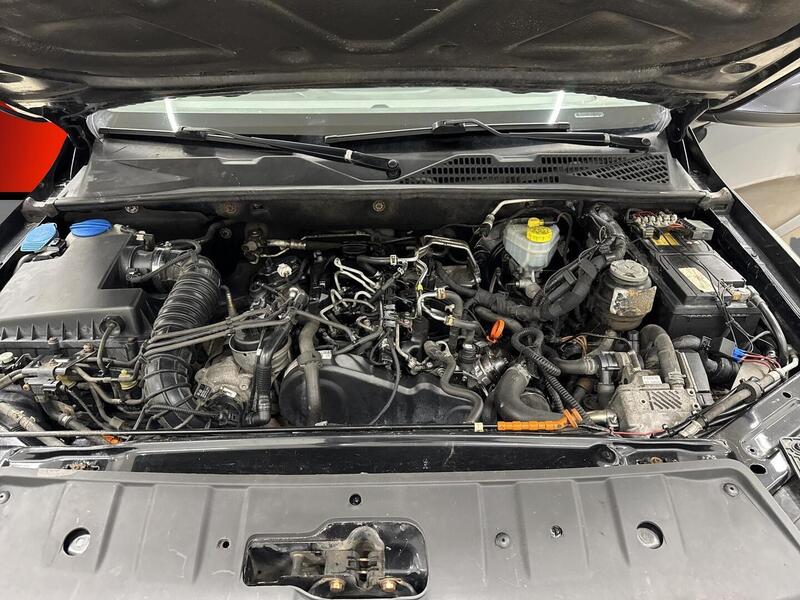 Volkswagen Amarok vaihtoauto