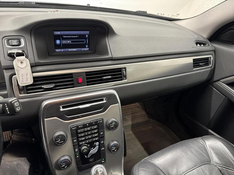 Volvo V70 vaihtoauto