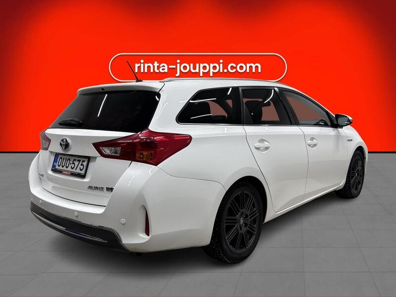 Toyota Auris vaihtoauto