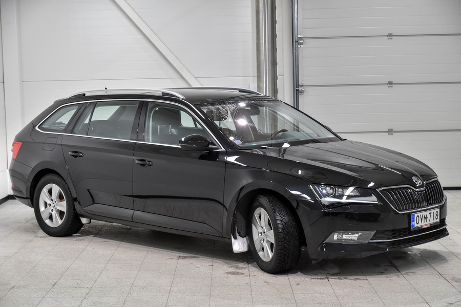 Skoda Superb vaihtoauto