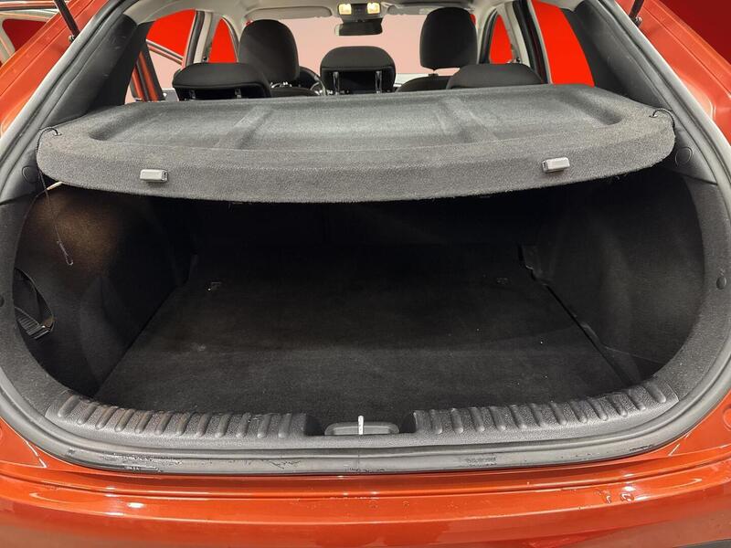 Kia XCeed vaihtoauto